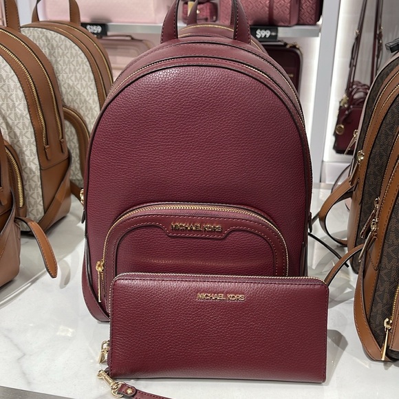 Michael Kors Jaycee Medium Pebbled Backpack
&
MK Continental Wristlet Wallet NWT - Picture 1 of 16